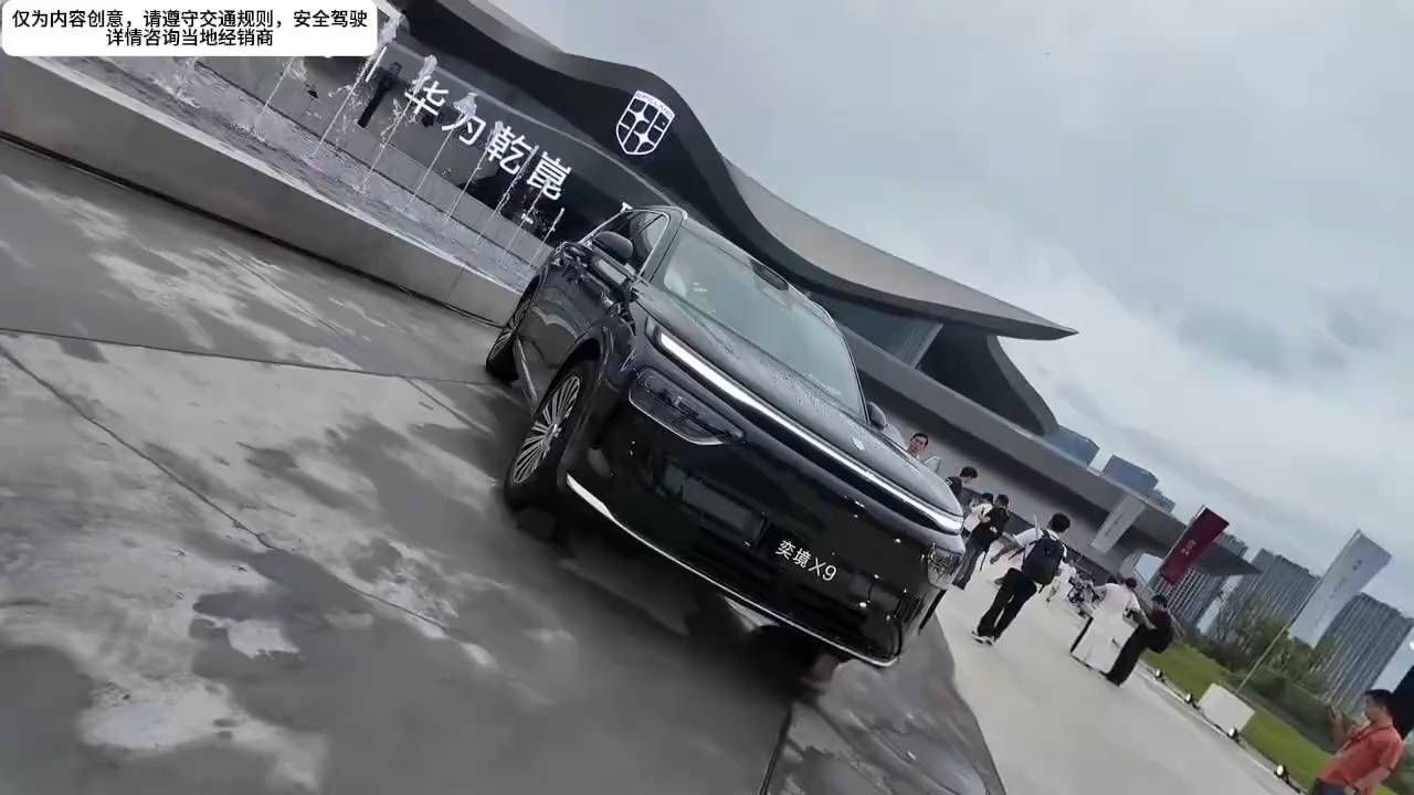都说六座鸡肋？奕境X9：全家坐满不挤