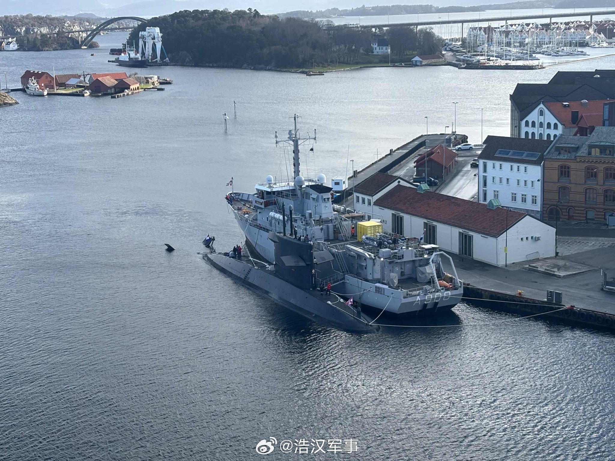 全球武器装备盘点每天认识一件兵器烽火问鼎计划 2026 年 3 月 29 日，荷