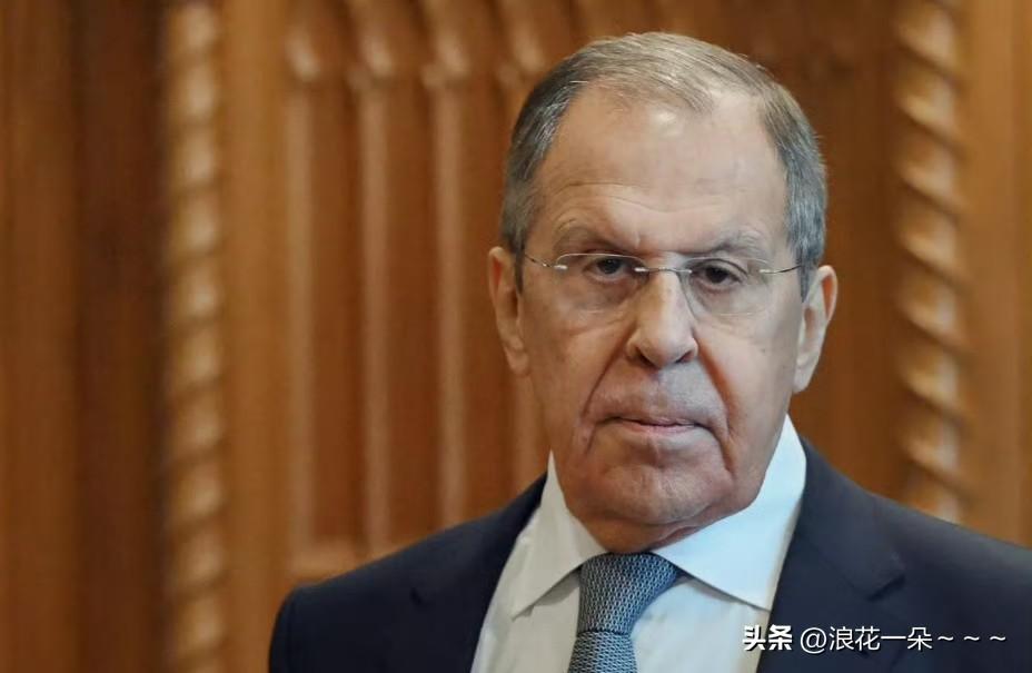 快讯！
就在刚刚，俄外交部发表声明：俄联邦主张立刻停止中东军事行动，呼吁中东冲突