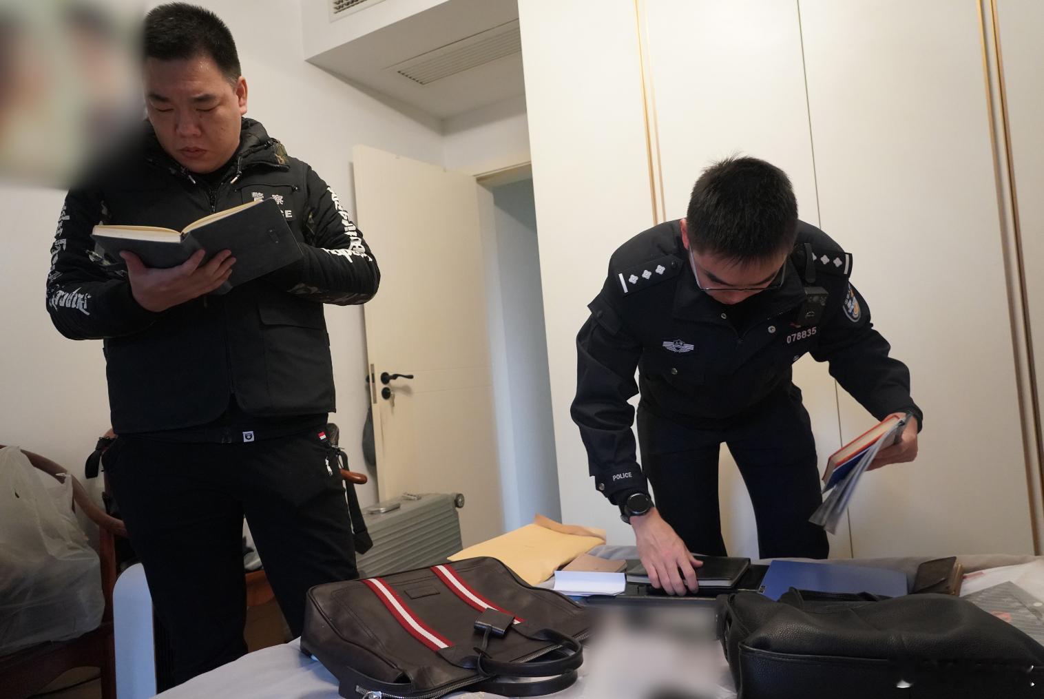 长护险骗保被评定为“完全无法自理”的6级失能老人，为什么还能出门旅游？为什么一群