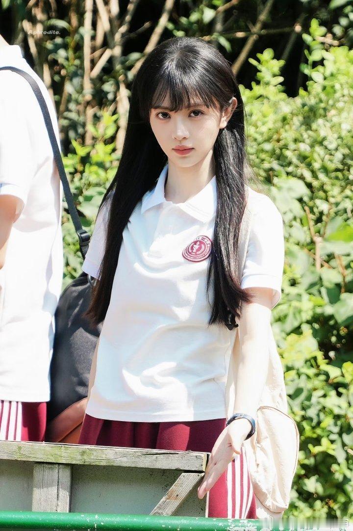 2026年暑期档95花女主混战：1.田曦薇《天才女友》2.王楚然《这一秒过火》3