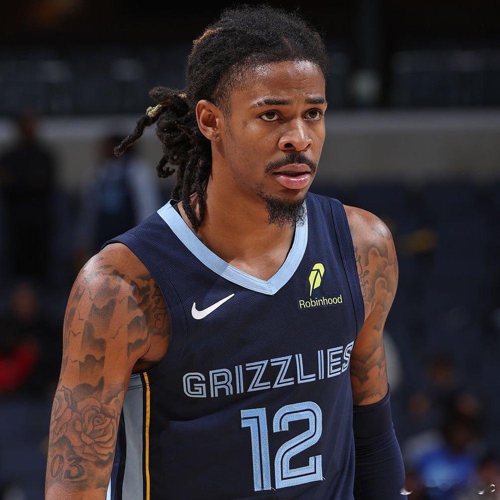 Shams：“莫兰特还有两年合同在身，灰熊继续评估莫兰特相关情况，并正在听取关于