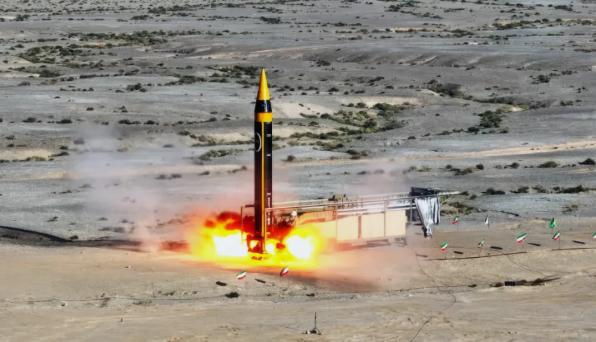 局势正在走向全面失控！

伊朗革命卫队这回动真格了。他们直接给沙特、阿联酋和卡塔