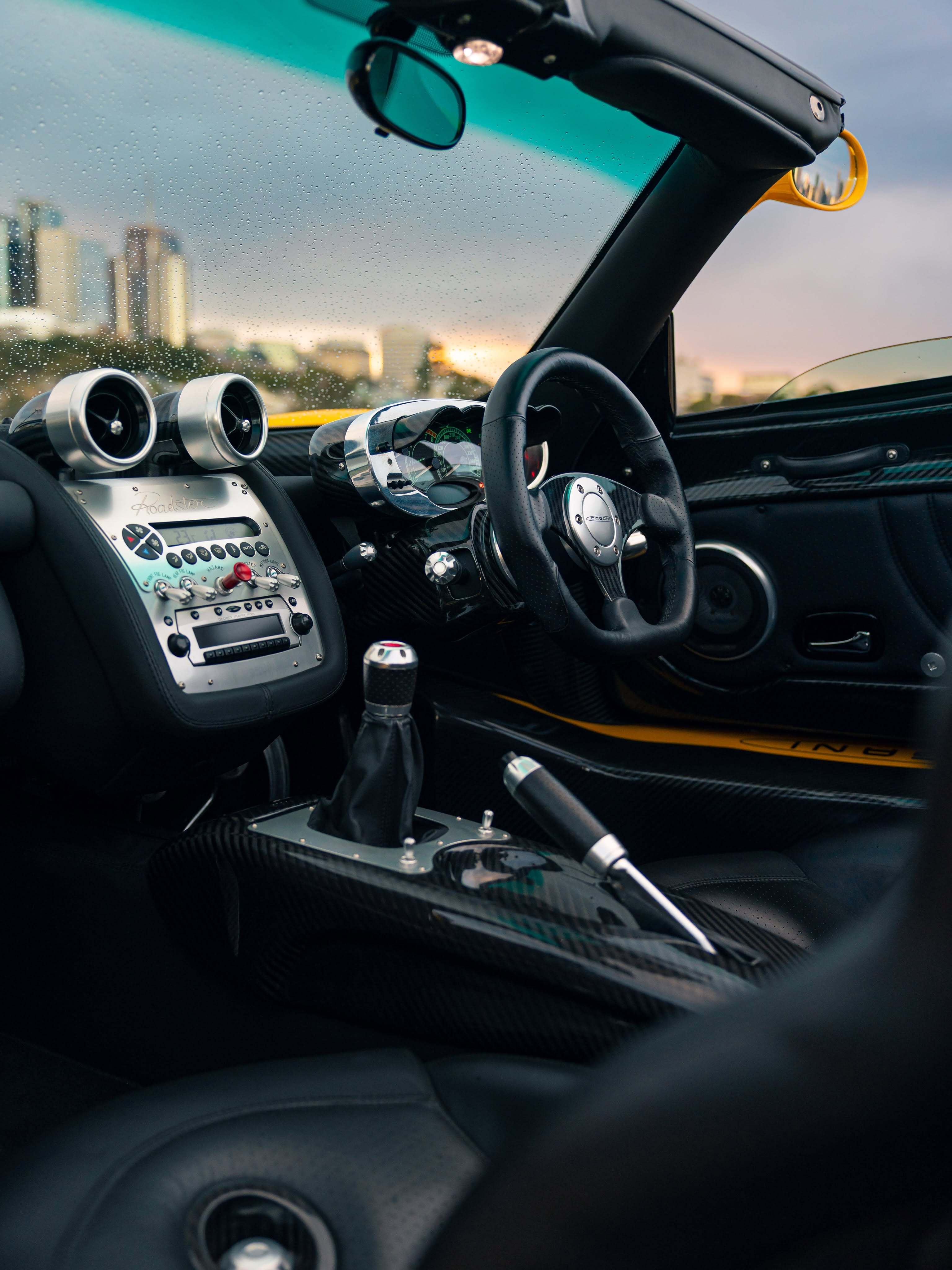 Pagani Zonda S帕加尼zonda帕加尼 机械感更艺术，更有设计感。 