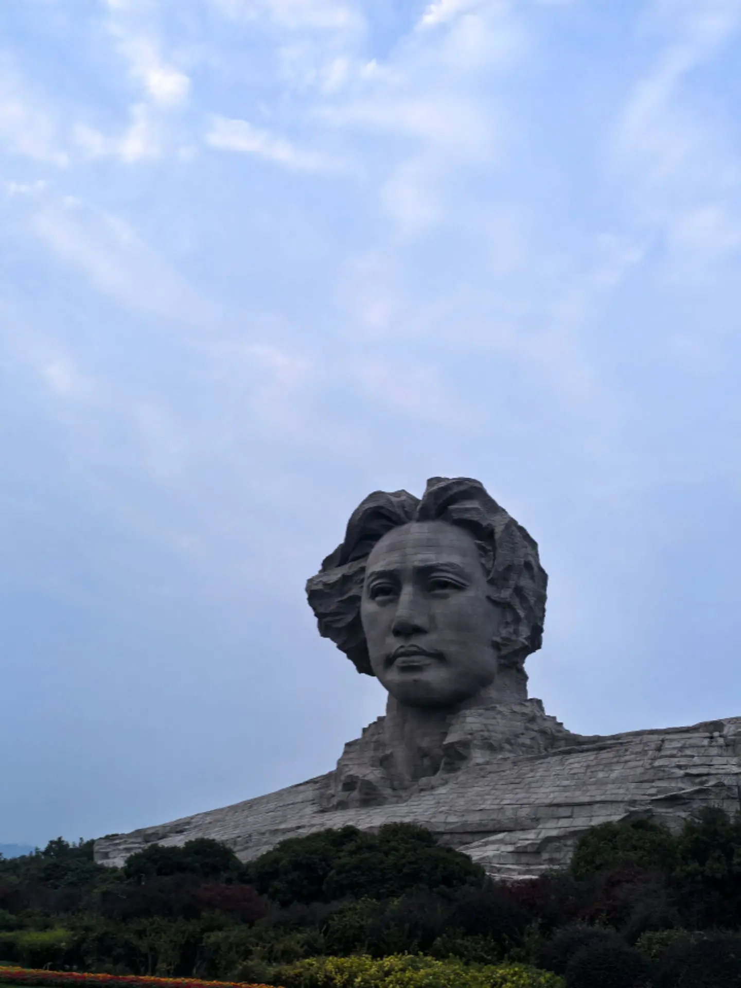 今天不营业，今天吸收红色能量。