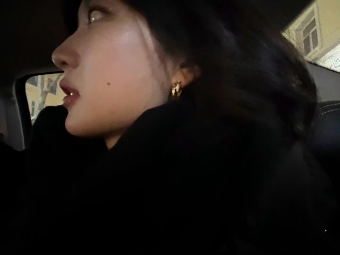 孙千工作室向粉丝道歉，光线传媒公主孙千的资源真的顶级，但不知道为何就是不🔥 