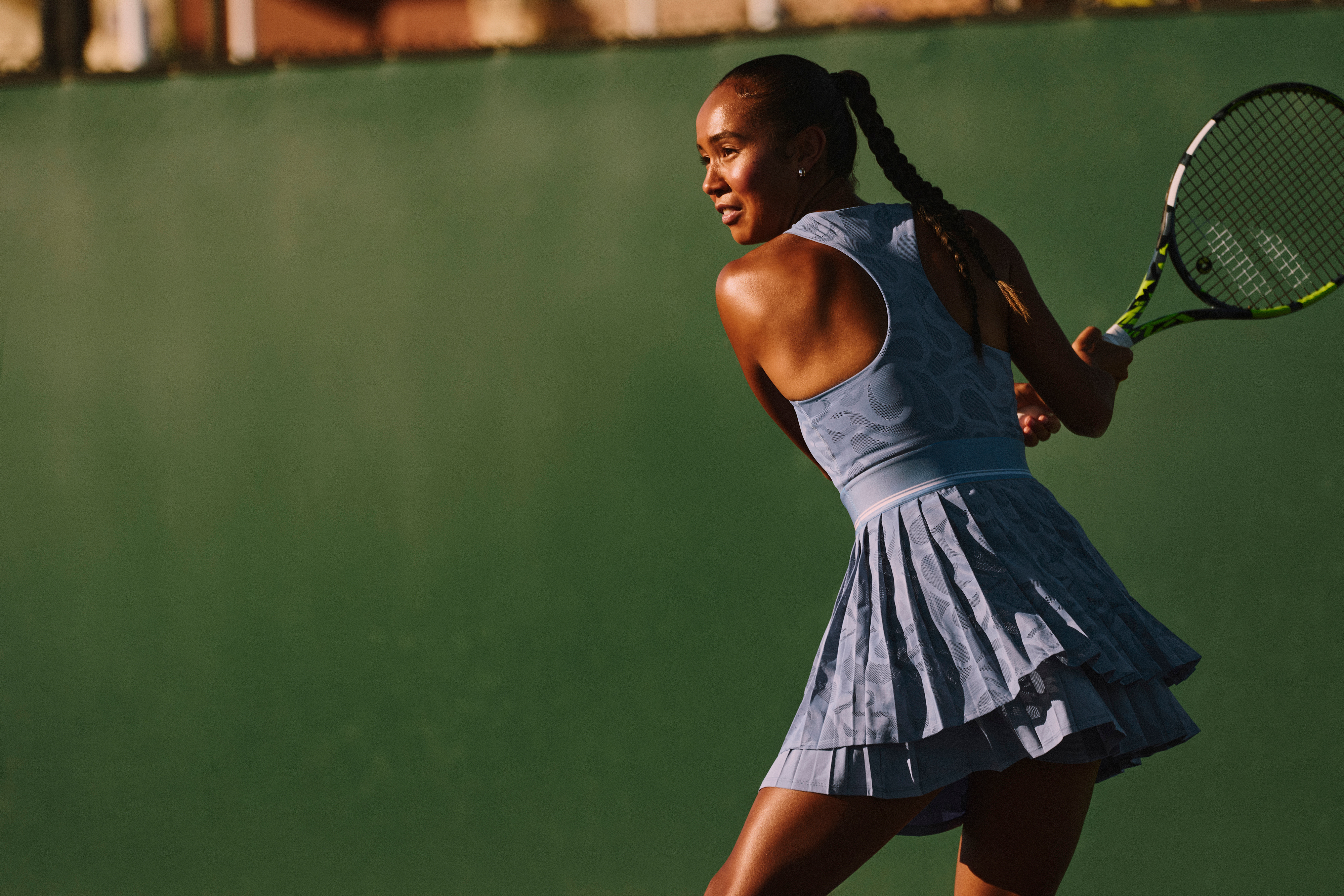 网球 费尔南德斯和蒂亚福演绎春季网球系列，你们觉得这套装备如何