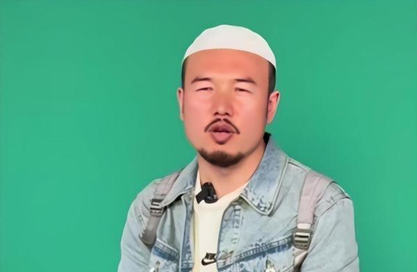 甘肃小伙变身非洲土皇帝？！
逆袭 这也太爽了吧！
豪宅、私人飞机、野生动物园…妥