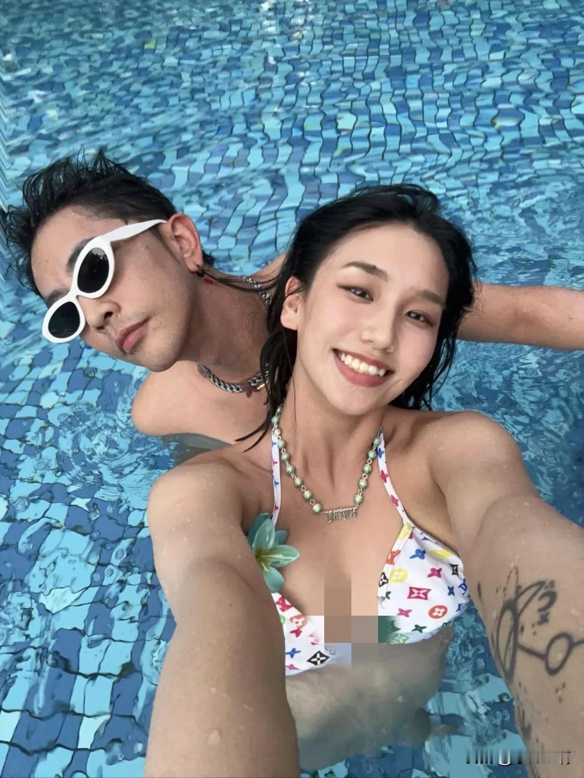 看到何美延把梁松的情绪掌握的牢牢的，才理解为什么很多女生会喜欢上比自己年长很多的