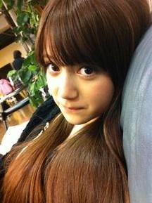 奥真奈美 