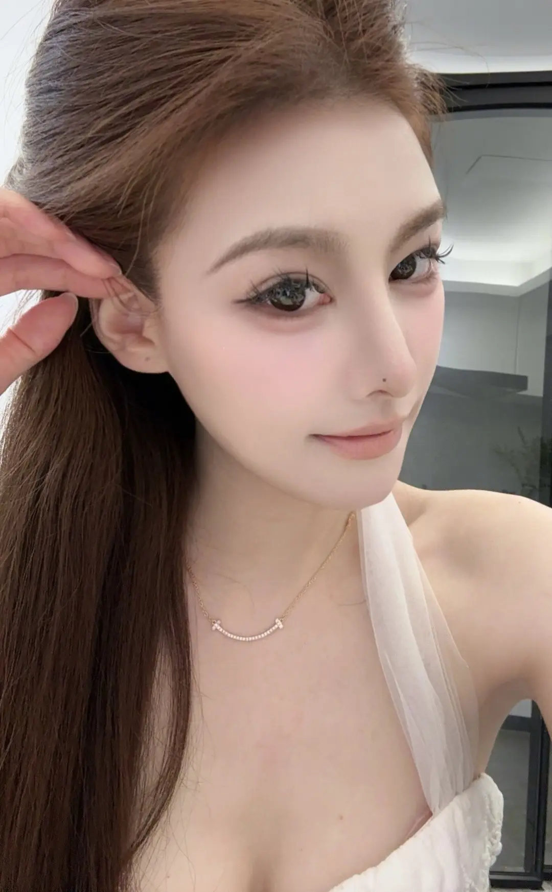 我又不是坏人，你干嘛离我那么远。