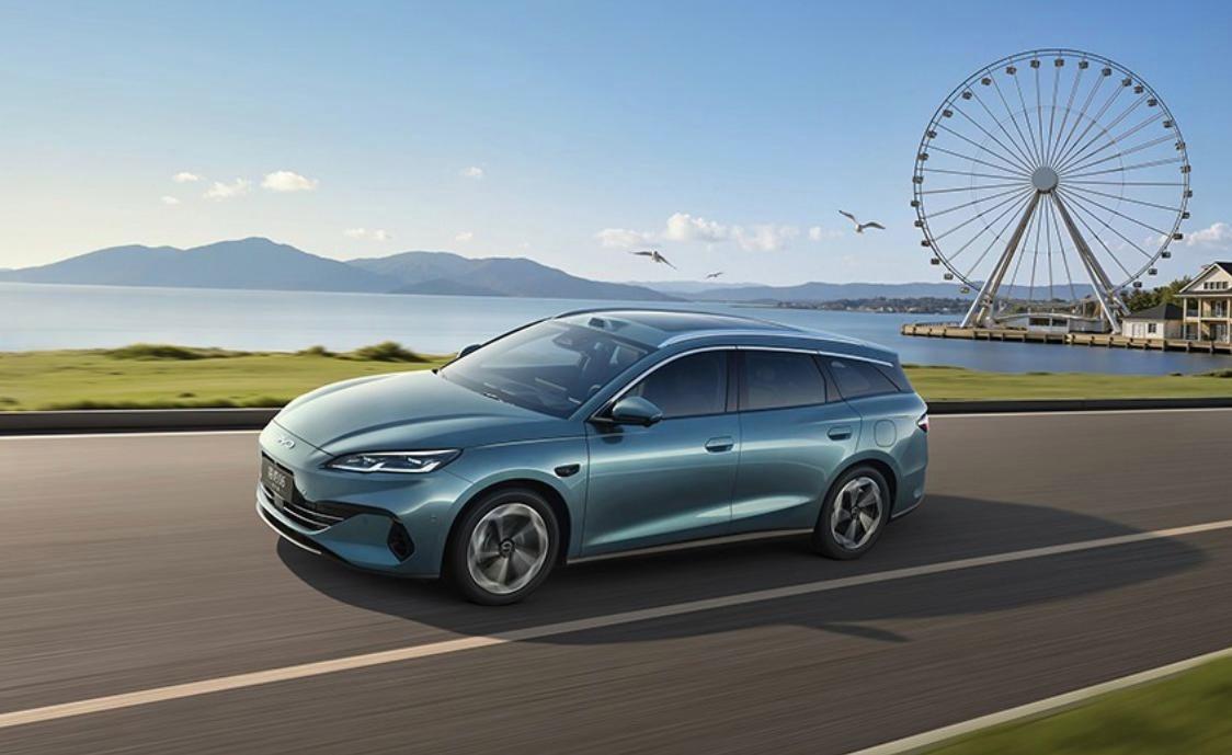 比亚迪又一次精准切中市场，2026 款海豹06 DM-i旅行版与海豹06GT覆盖