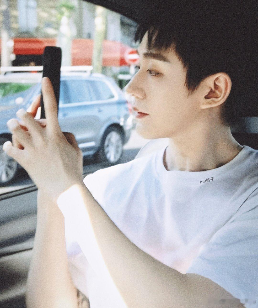 在忙忙碌碌的生活中，做到勿忘初心，就很好～早ﾉ☀ 