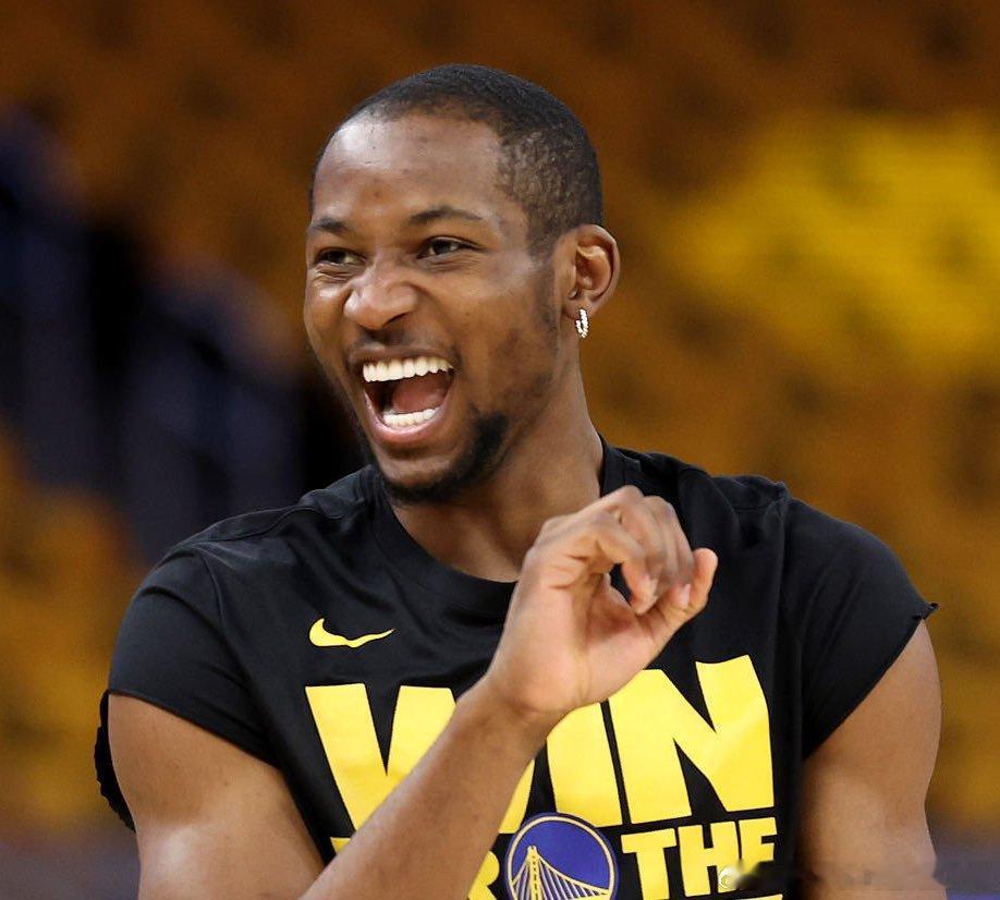 NBA[超话] 据anthonyVslater报道，乔纳森·库明加（Jonath