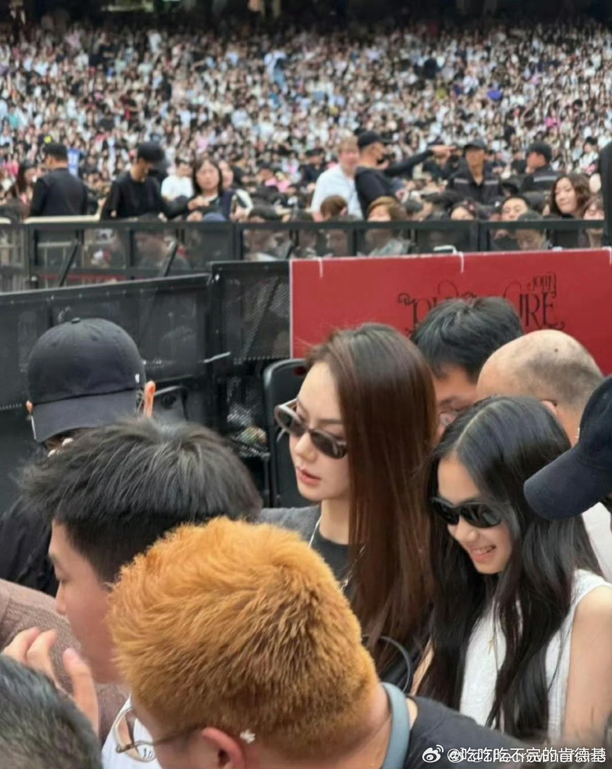 戚薇女儿11岁的身高好漂亮的高妹 