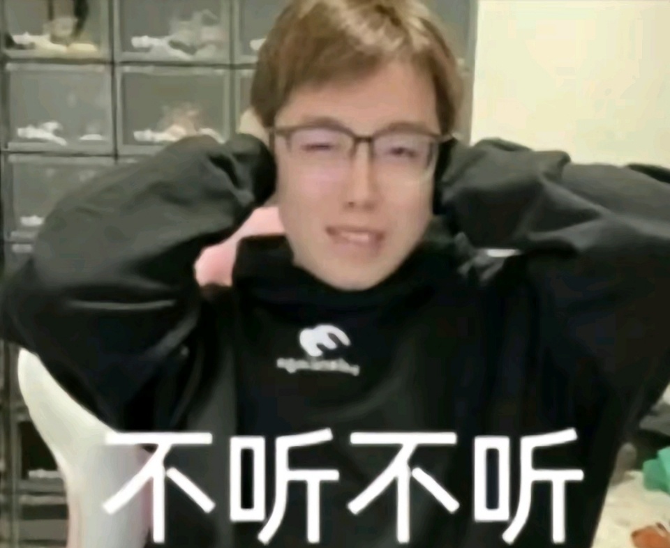 金价还在跌天天喊跌[允悲]啥时候回到400的价格[融化] ​​​