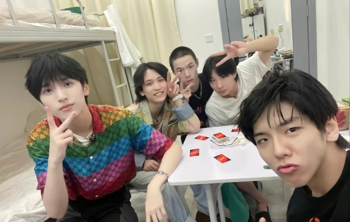 严浩翔 新说唱导师词条都来了？？？？谁还记得那个夏天吗？？ ​​​