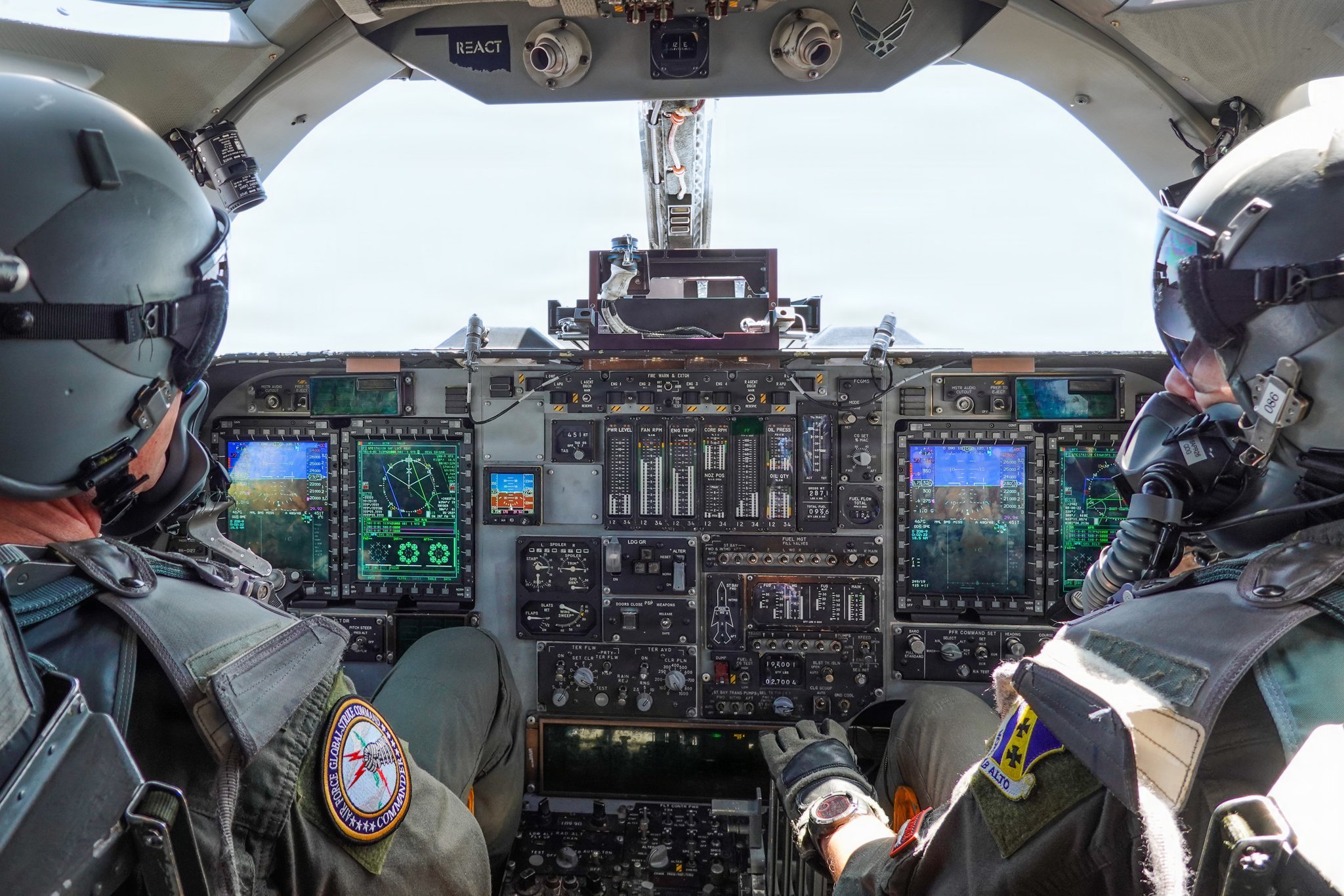 2026年3月31日，一架B-1B“枪骑兵”轰炸机在德克萨斯州戴斯空军基地进行训