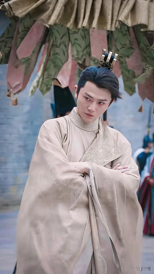 庆余3二皇子角色待定
换还是不换导演都很头疼
如果换的话，并非因为演技，而是因为