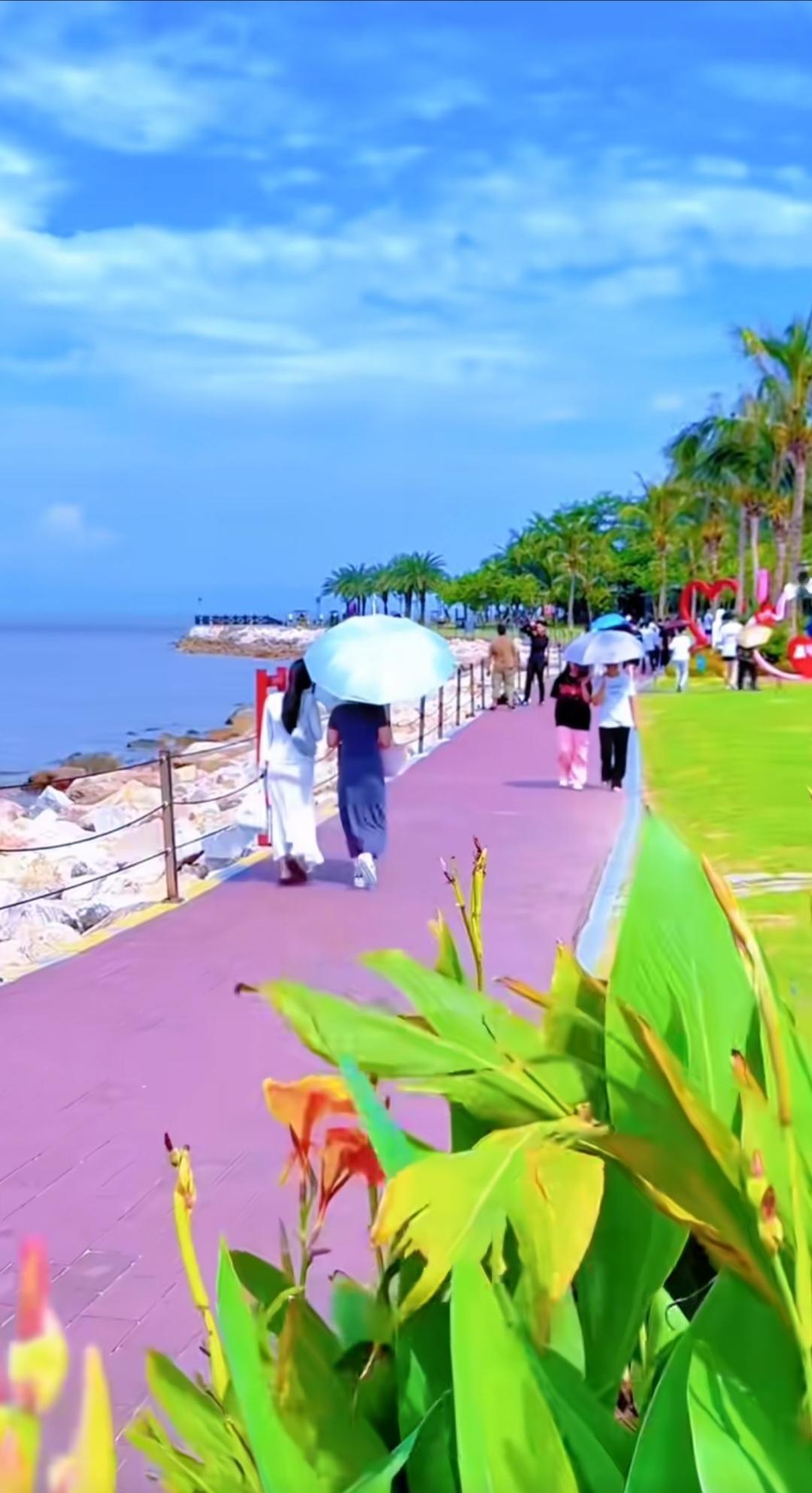 网上交友需要注意哪些事项？
网上交友风险多，可得多留个心眼。
“杀猪盘”陷阱就得