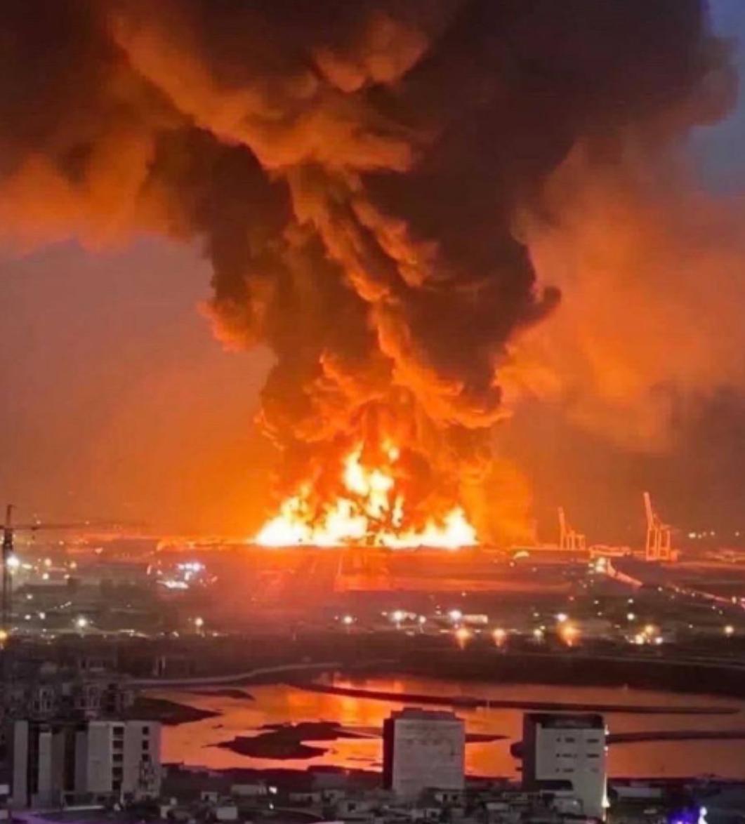 美媒：德黑兰正在模仿俄罗斯在乌克兰的战术，伊朗观察俄罗斯运用这一战术已有四年 《