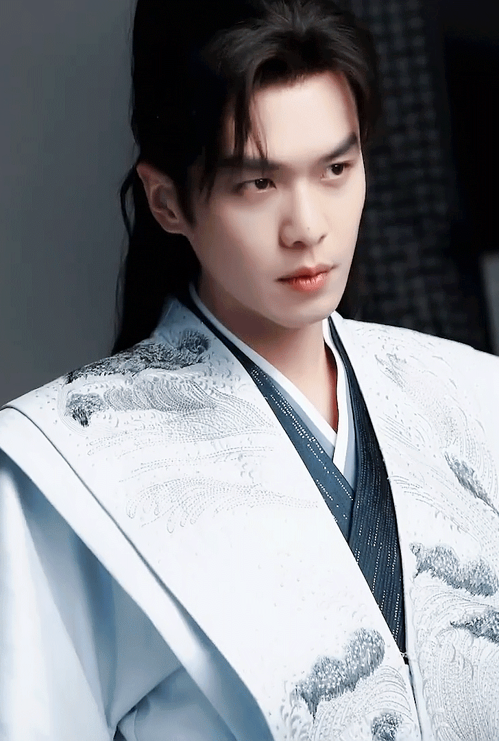 #古装男频是张若昀的统治区##张若昀范闲分身可以分我一个吗#啥时候实现一户一范闲