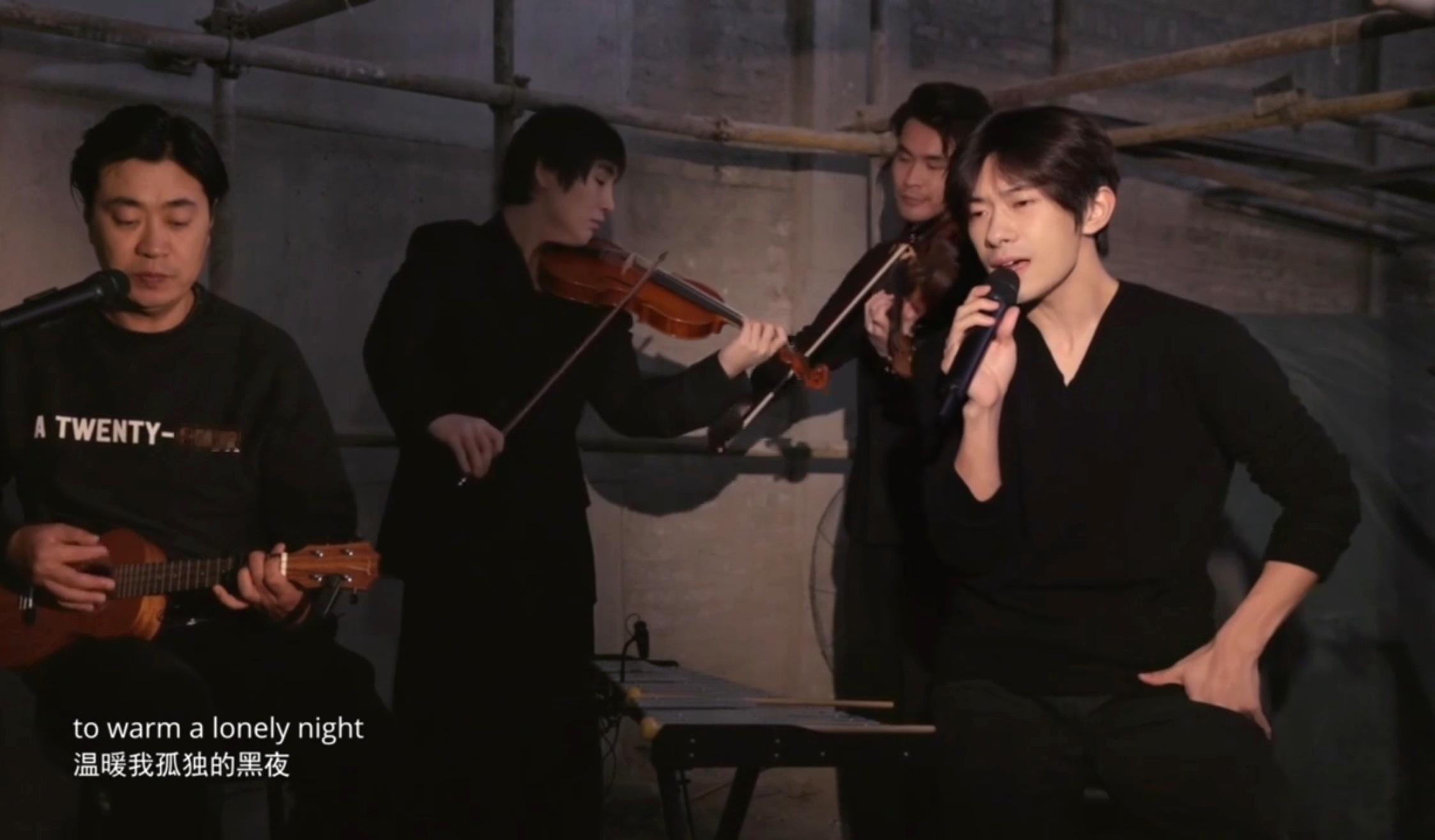 易烊千玺四字 易烊千玺 yyqx 四字弟弟 两个小提琴🎻手，一个小吉他/尤克里