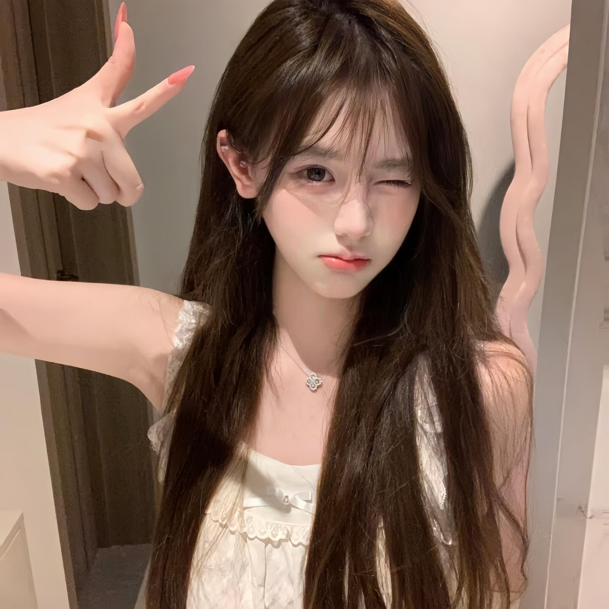 𝗪𝗲𝗖𝗵𝗮𝘁 | 女生Wink头像 ​​​
