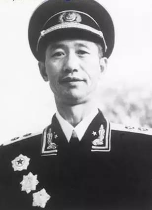 周希汉可是了不得的一位将军。早年386旅有三子，瘸子(陈赓)、瞎子(王新亭)、瘦