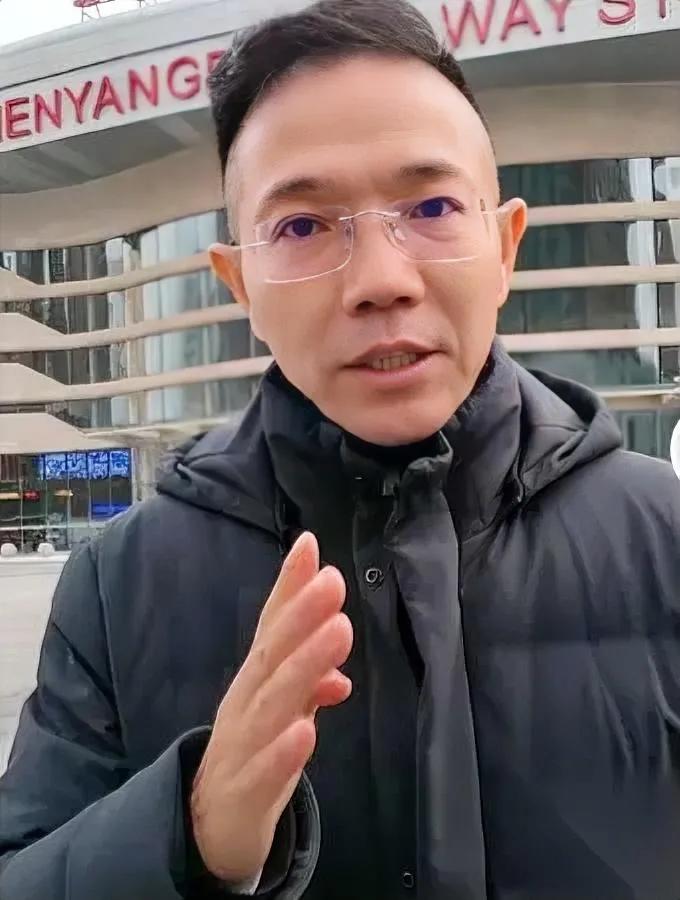 李帅上央视啦！

连续三天坐镇王牌节目

但你知道他经历了多少暗箭吗？对方为了搞