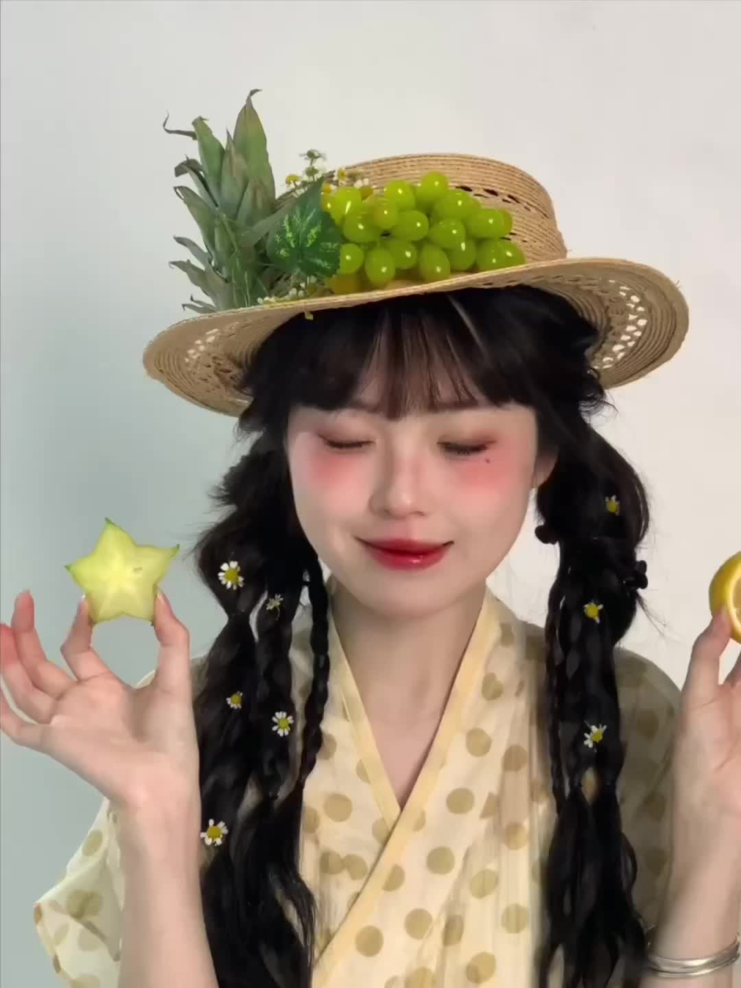 请叫我水果大王🍋 很动漫的一个搭配～