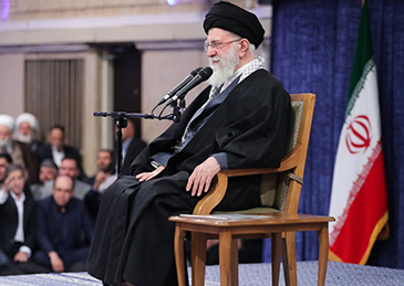 【#美方考虑清除哈梅内伊及其子#】美伊局势持续紧张，据美国阿克西奥斯新闻网站当地