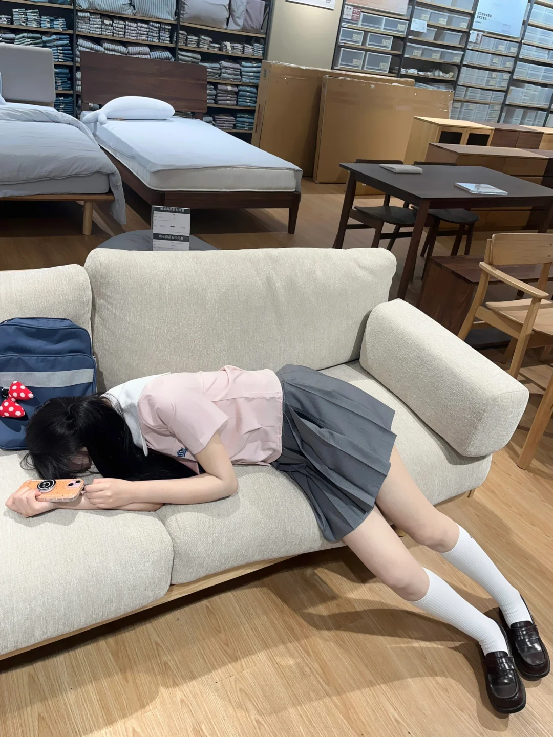 我倒>︿<