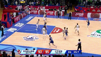 辽宁男篮与青岛男篮的比赛，双方一共34次失误。辽宁男篮一直压制青岛男篮，青岛男篮