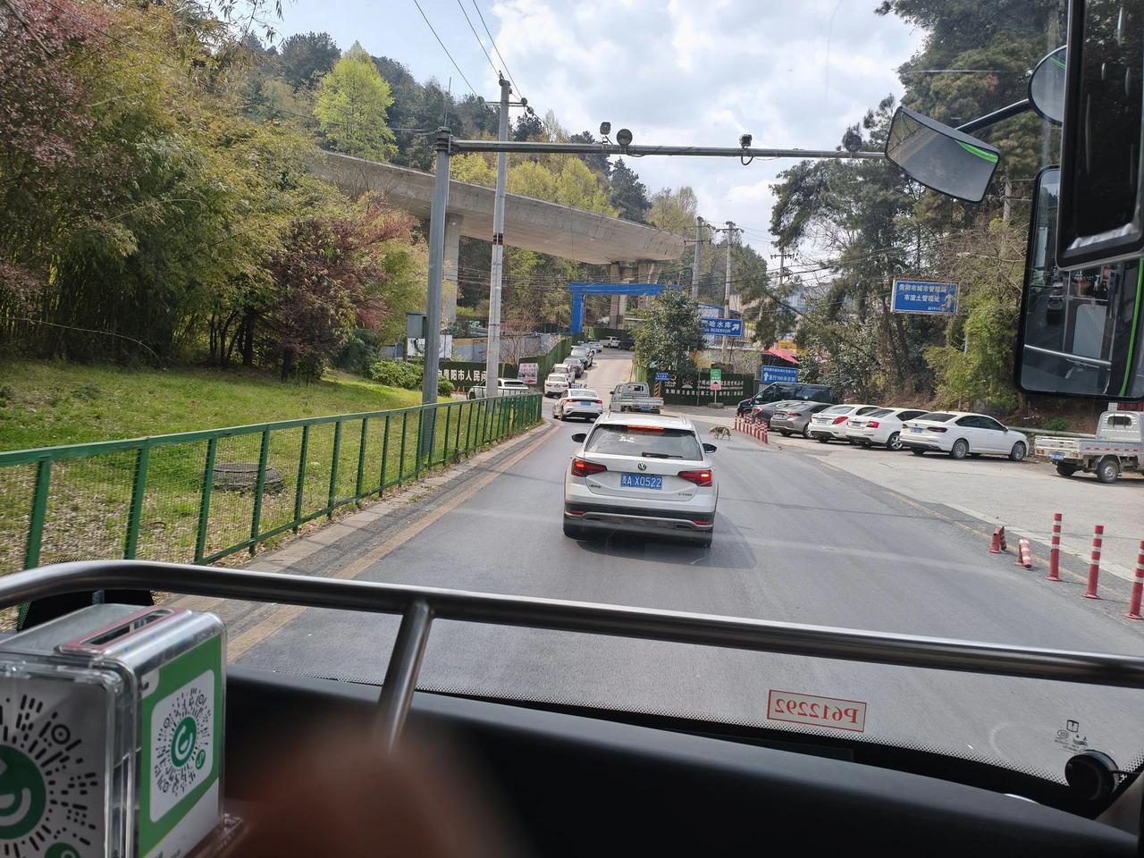 39万亿美债怎么还？
美国从来也没想还
特朗普有个办法：弄死大债主