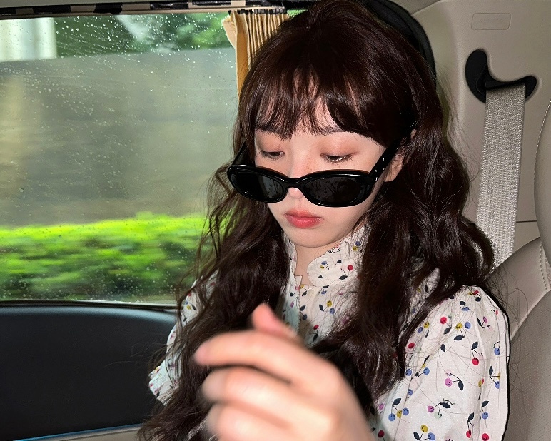 小雀斑只会让田曦薇更加美萌 