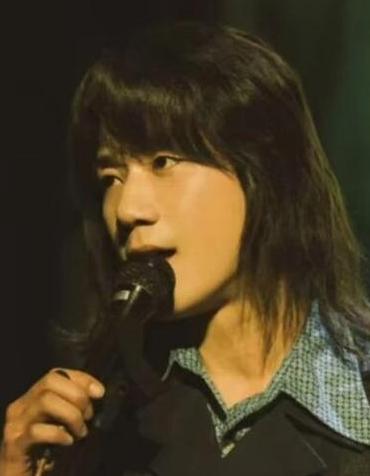 近日，年代剧《好好的时光》在央视热播，周澄奥饰演的单宝昆令人印象深刻。
3月2日