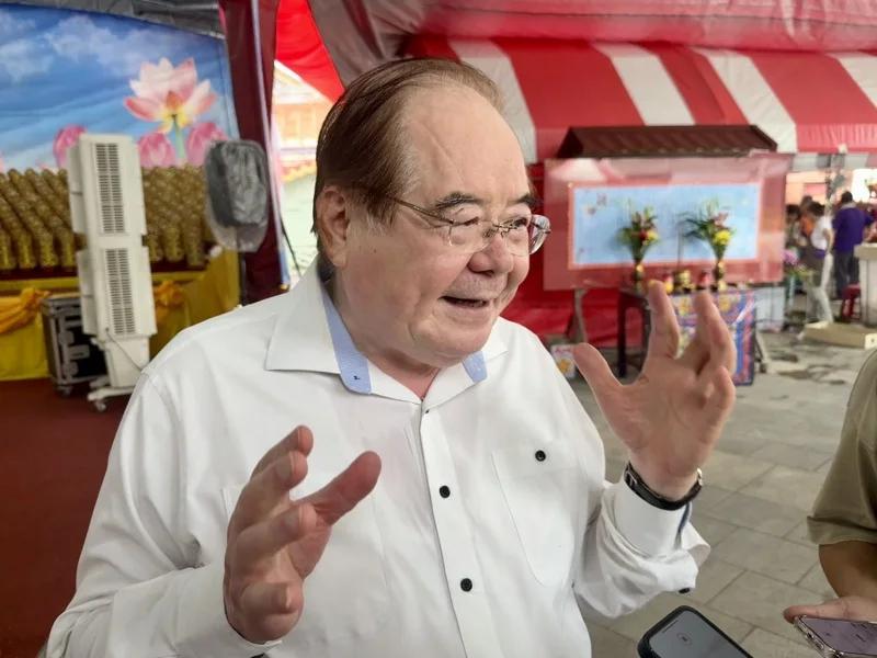 一张椅子还没坐热乎，直接就被抽走了，这滋味谁受得了？
李乾龙今天那句“就只有智库