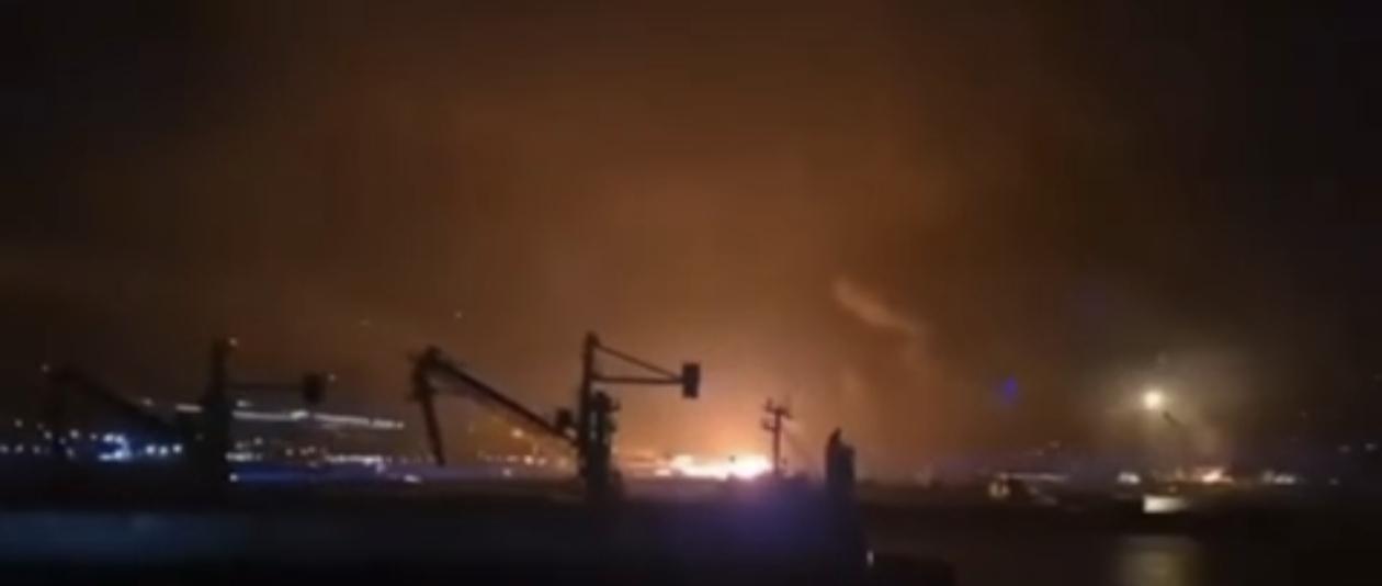 乌克兰14日对俄罗斯新罗西斯克港的大规模袭击，已经对俄罗斯原油出口造成重大打击。