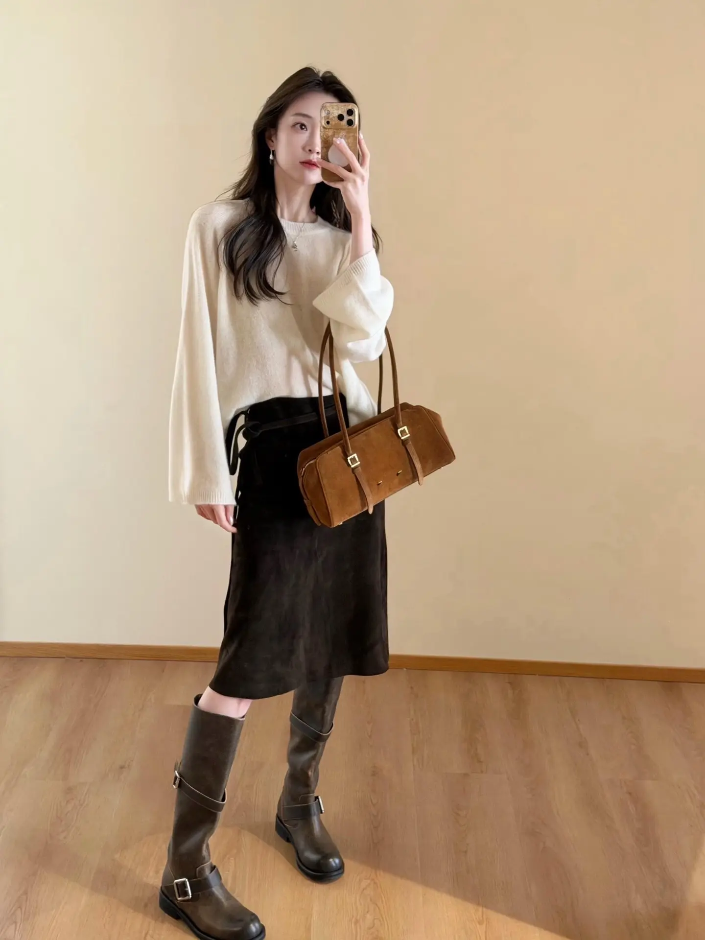 尝试一个新look 春日限定氛围感随拍bgm 开春穿搭思路 素颜极简穿...