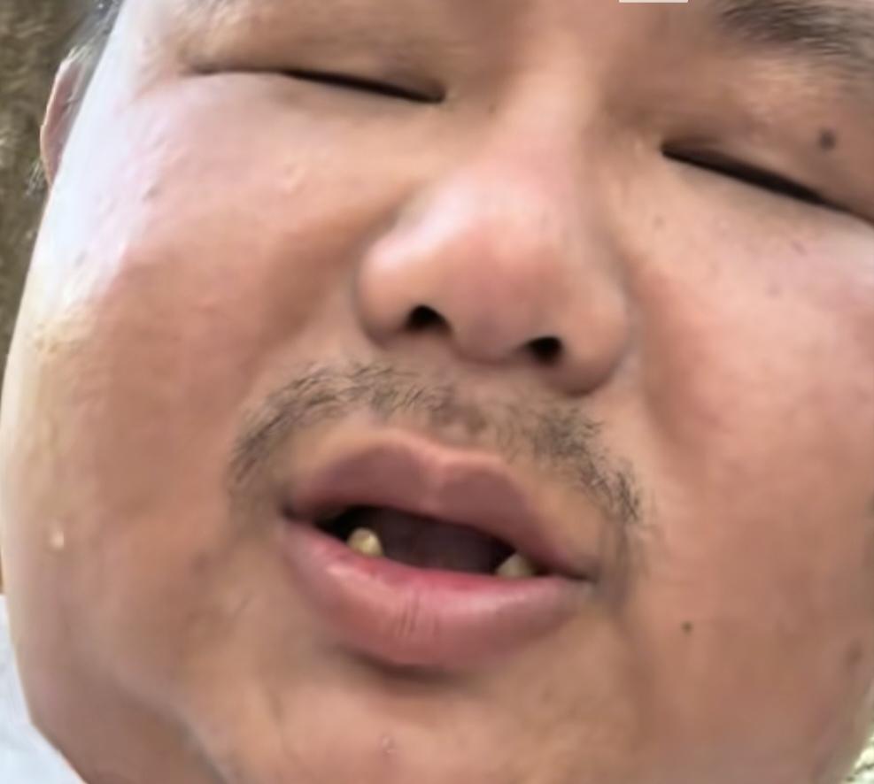 味儿真足族长良子减肥减得都不想说话了，就连标志性口头语“味儿真足”都说得变音了。