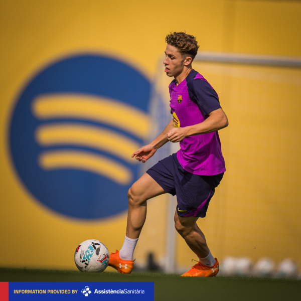 官方：费尔明右腿比目鱼肌轻微受伤，大约需要两周时间才能康复。🤕🤕🤕🤕🤕