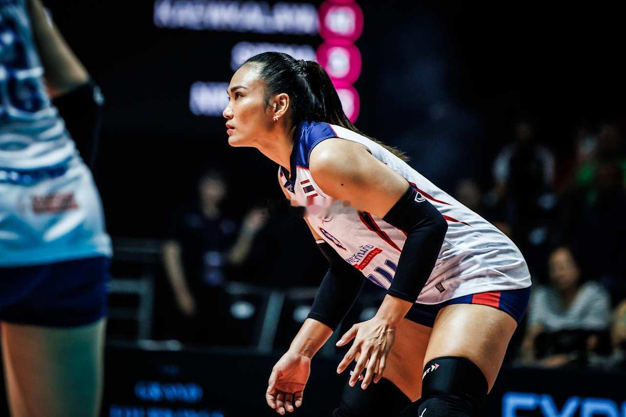 2026年亚洲女排冠军联赛半决赛泰国春武里至尊vs泰国呵叻第三局：25-20大比