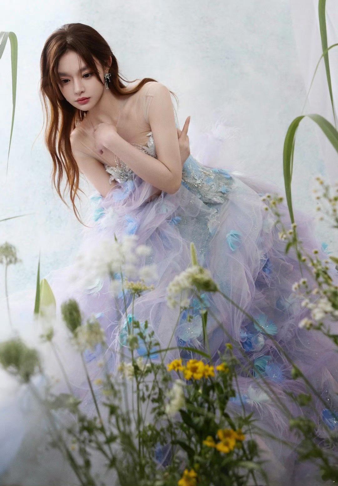 陈卓璇🎶陈卓璇广州演唱会嘉宾黄霄雲乐迷双重狂喜！两位擅长高难度演唱的歌手相聚羊