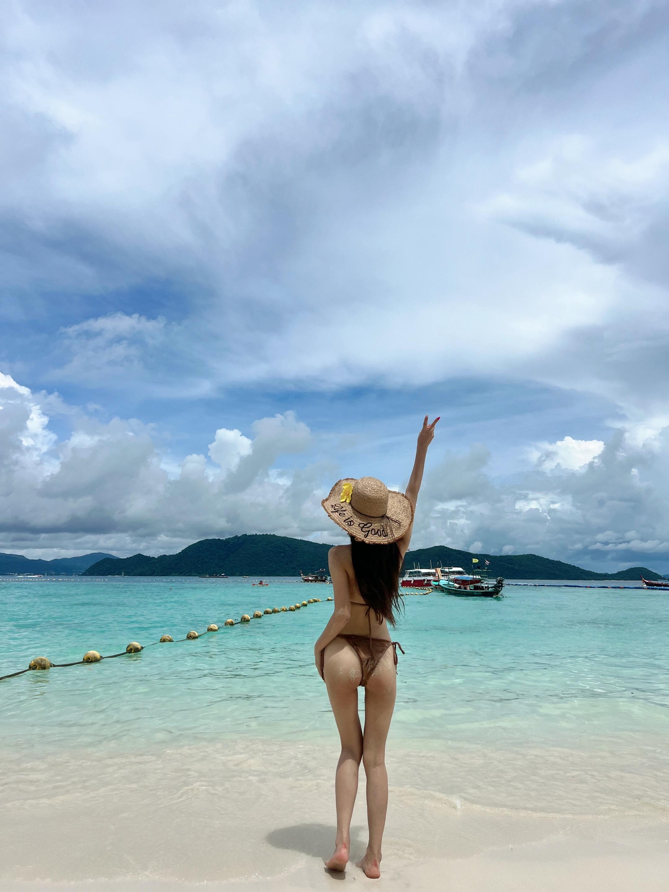 👙➕🏝️我的人生是自由的 不被定义的❤️ 𝑆𝑢𝑚𝑚𝑒𝑟...