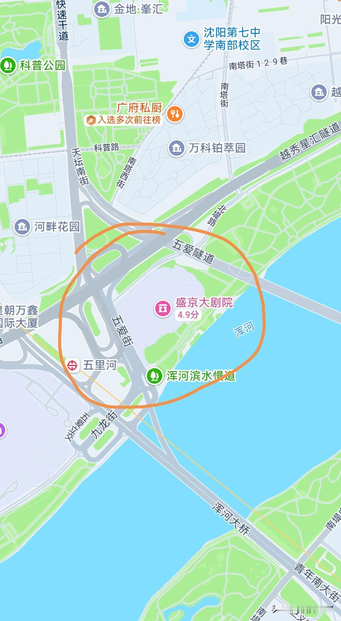 沈阳盛京大剧院这个位置真的有点鸡助，对游客特别不友好，从青年大街去那要绕好大一圈