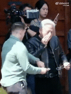 这下子黄老板的散热遭到了质疑