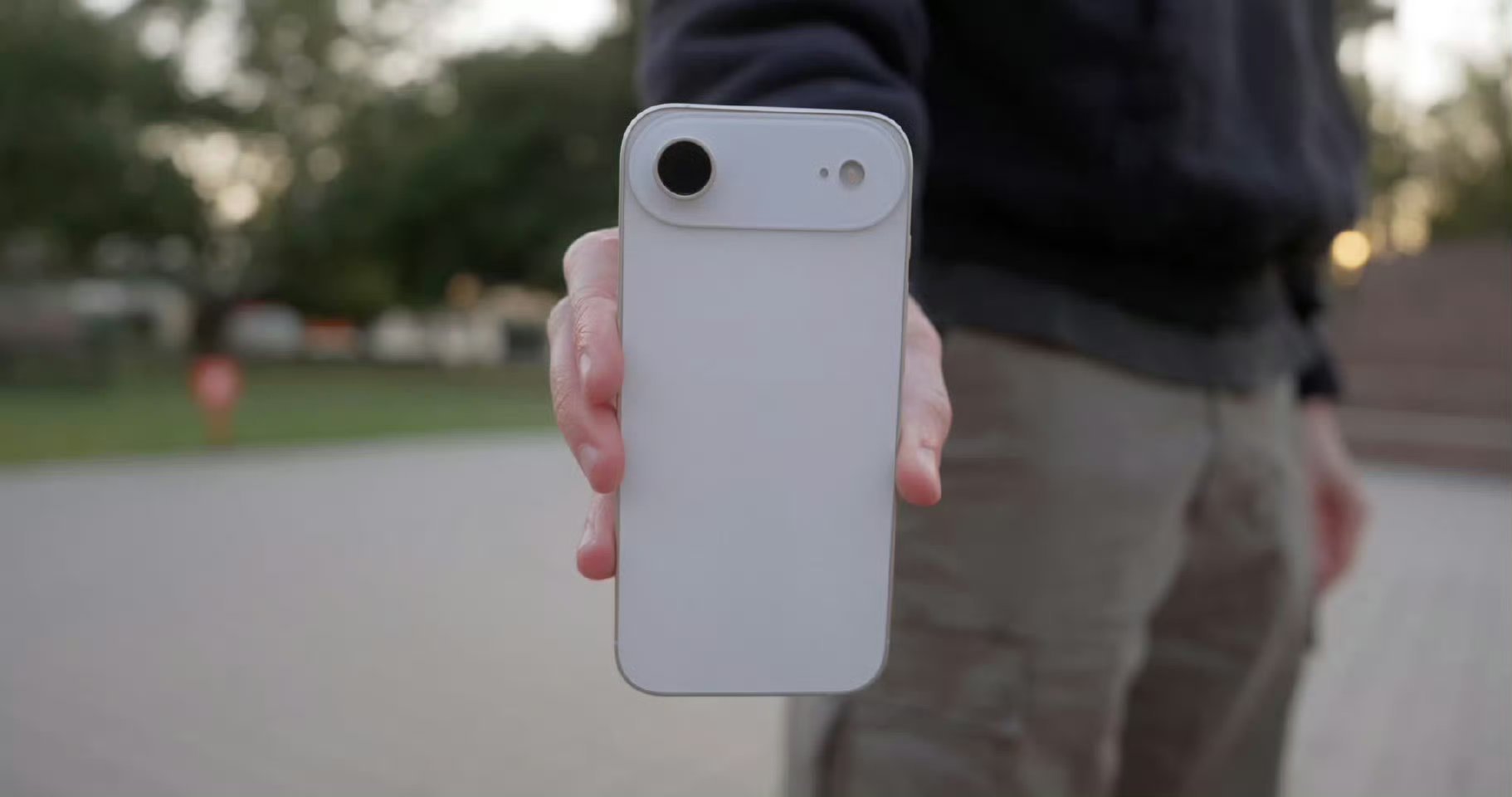 iPhone17系列的设计变化有哪些亮点和妥协外观这次算是小整容了，机身更薄、边