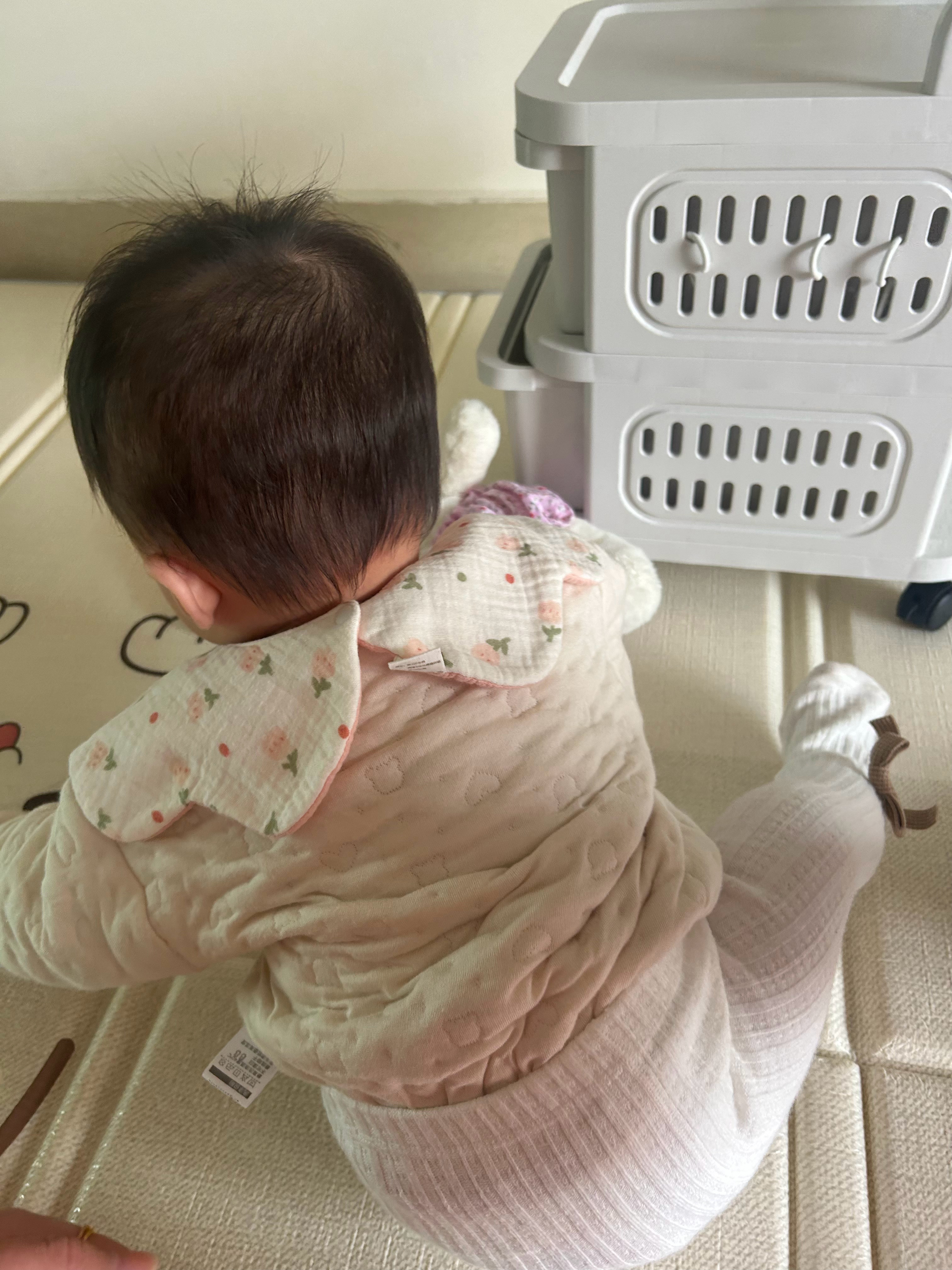 小姑带娃，带了十分钟后只想躺床