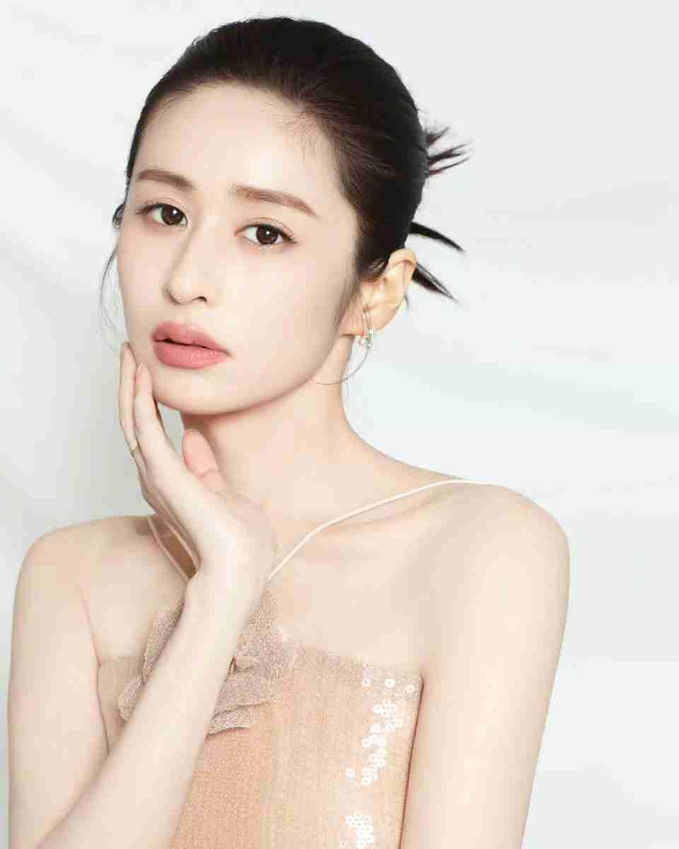 我的今日状态：😁轻松愉快
我这里的天气：☀️晴天